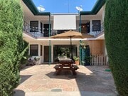 Central courtyard patio - 11666 Magnolia Blvd Apartments Unit 8