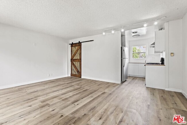 Building Photo - 1295 Federal Ave Unit 12 Rental