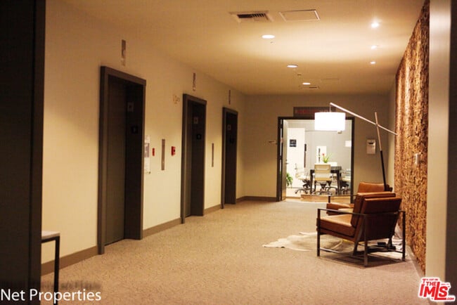 Photo - 3810 Wilshire Blvd Unit 1208