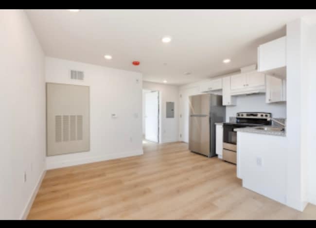 Photo - 4325 Main St Apartment Unit 207