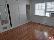 Photo - 8559 Holloway Dr Unit 2
