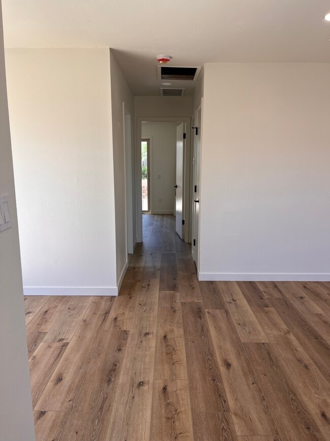 Hall - 1106 N 1st St