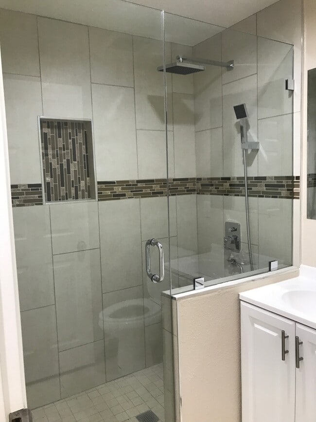 Photo - 18941 Vose St Unit #18943 Vose St