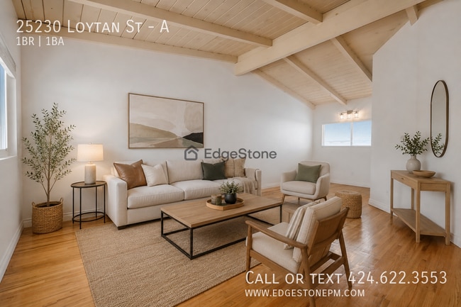 Building Photo - 25230 Loytan St Unit A