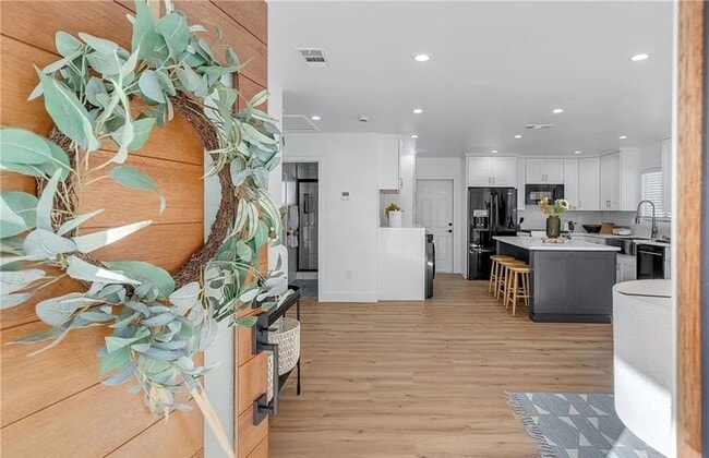 Photo - 10427 Beach St Apartment Unit 10427