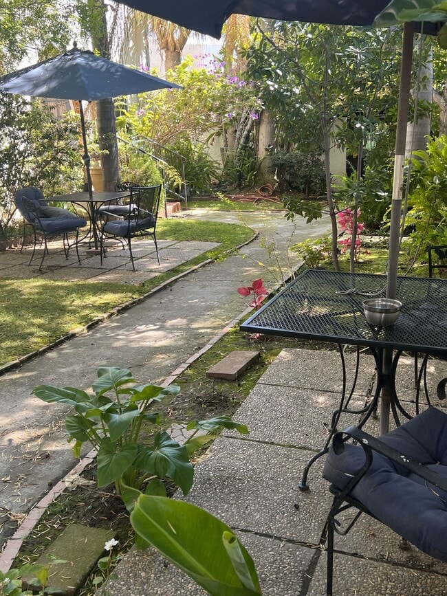 Photo - 1109 Masselin Ave Unit 1115
