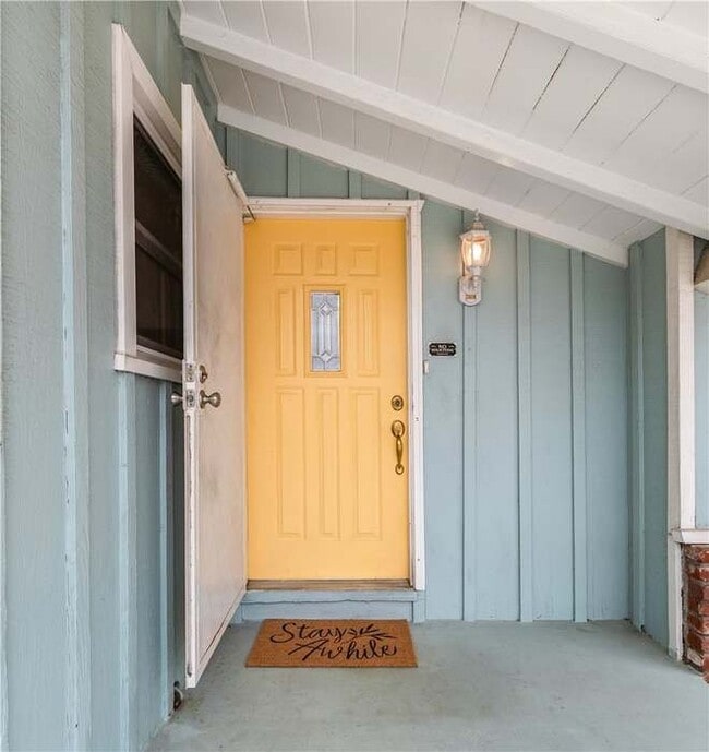 Photo - 12312 Louise St