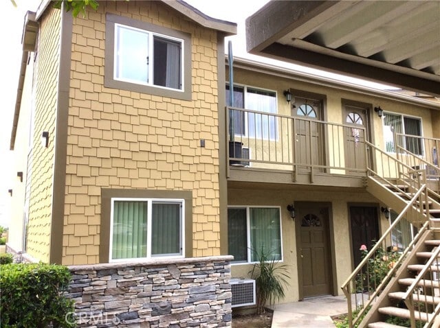 Building Photo - 1200 S San Antonio Ave Unit 20