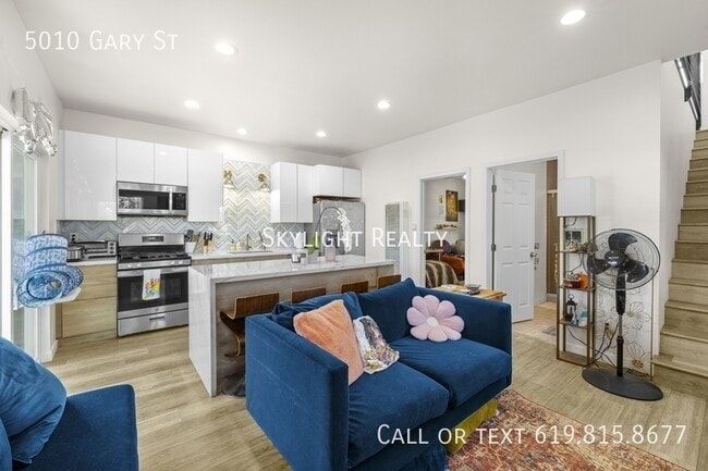 Photo - 5010 Gary St