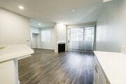 Photo - 114 North Doheny Drive