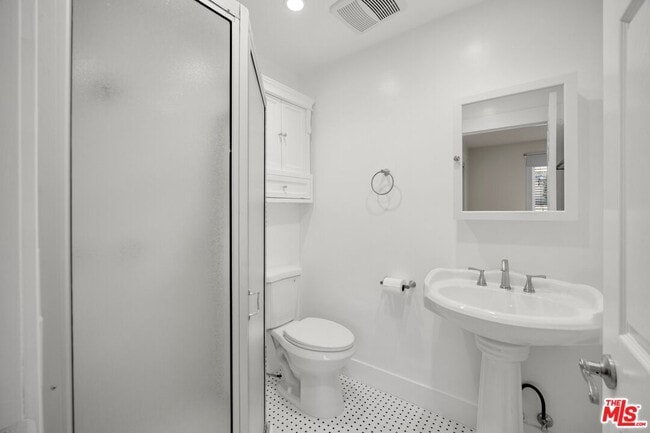 Photo - 6190 Mesa Ave