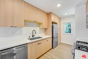Photo - 8907 Harratt St