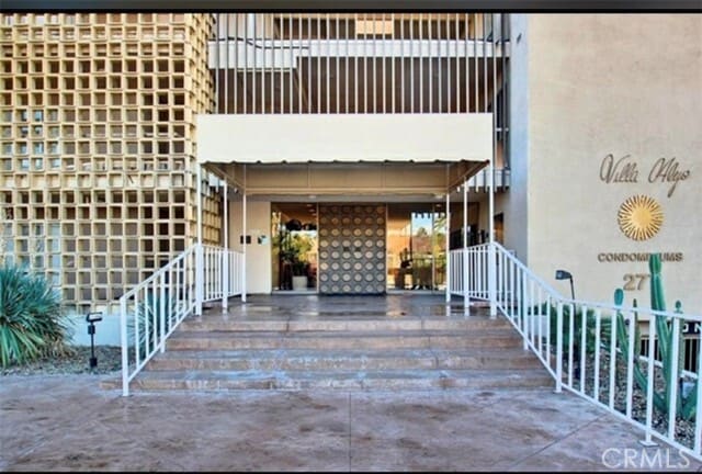 Building Photo - 277 E Alejo Rd Unit 126