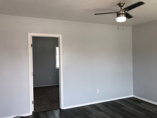 Photo - 5890 Gardenia Ave Unit 1910 E 59TH