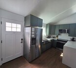 Photo - 6611 Winnetka Ave