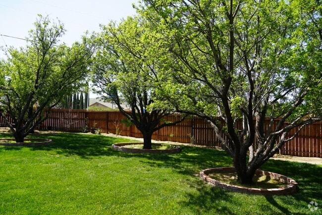 Building Photo - 4851 W Ave M12 Rental