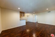 Photo - 5330 Zelzah Ave Condo Unit 4