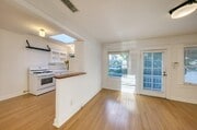 Pictures of Unit A (Same Size etc.) - 3008 3rd St Apartment Unit B