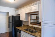 Photo - 1865 Greenfield Ave Unit 101