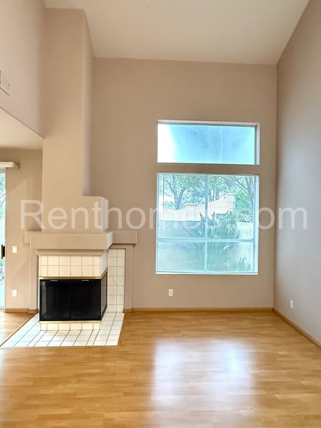 Photo - 11553 Westview Pkwy