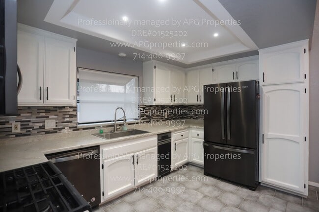 Photo - 9321 Chapman Ave