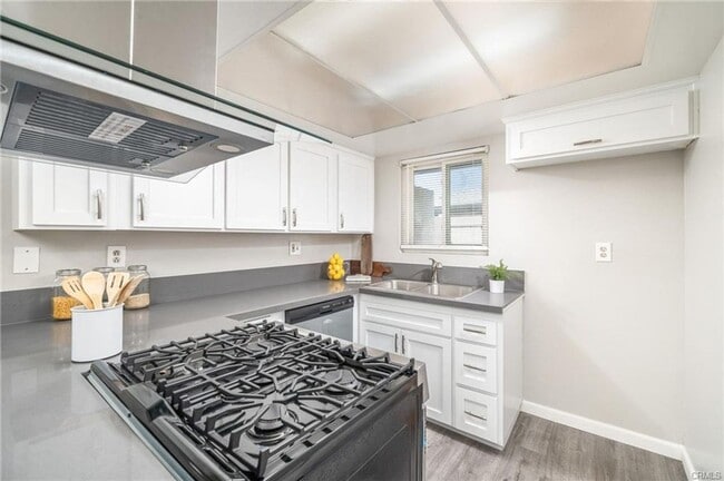 Photo - Clean & updated 2 bed/2 bath condo availab...