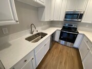 Photo - 3 Bed, 2 Bath First Floor Condo in Central... Unit 3