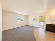 Photo - West Lancaster 1 Bedroom ! Unit 45442