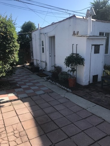 Front view - 116 Paloma Ave Unit 116C