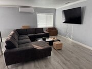 Photo - 1313 W 4th St Unit Main House