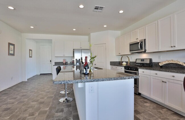 Photo - 84422 Calle Larriva