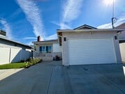 Photo - 10622 McVine Ave