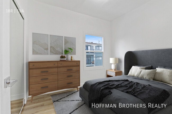 Photo - 201 Normandie Ave Unit 13