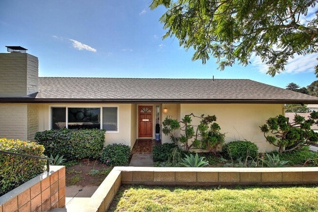 Updated 2 Bedroom Condo - Updated 2 Bedroom Condo