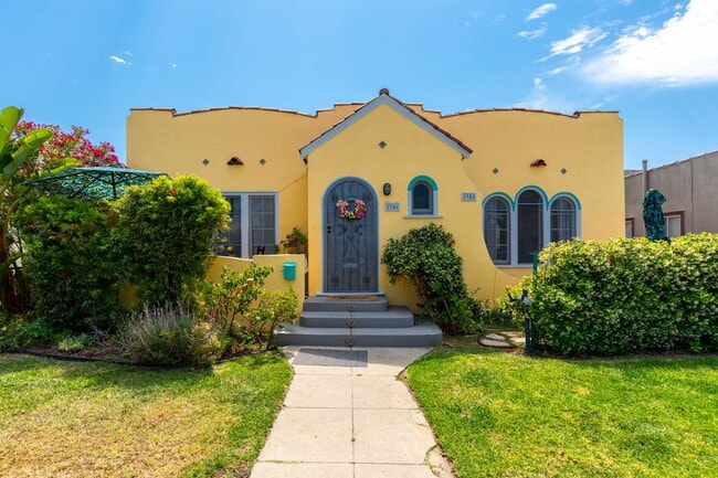 Building Photo - 1946 S Palm Grove Ave Rental