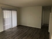 Photo - 16852 Sims Ln Apartments Unit #4