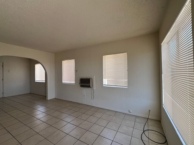 Photo - P412 Unit House