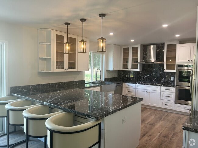 Building Photo - 3555 Steel Canyon Rd Rental
