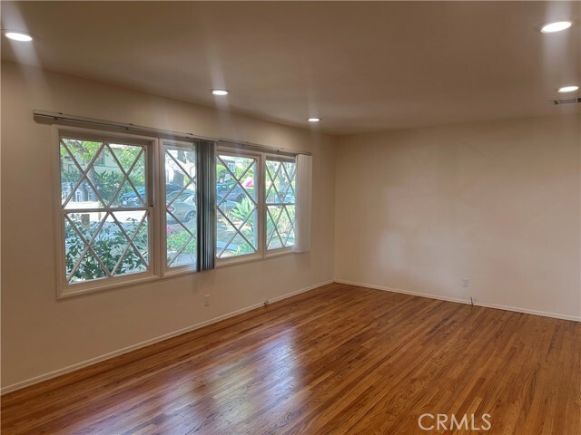 Photo - 1808 Oakwood Ave Unit 8