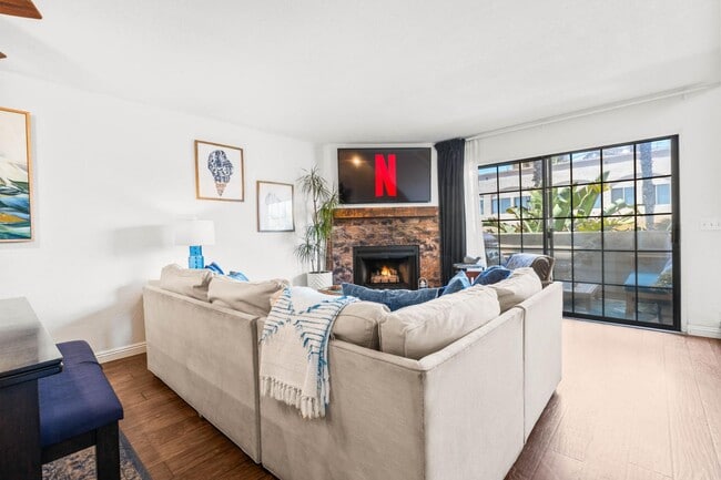 Photo - 727 Seacoast Dr