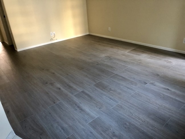 Photo - 7642 Crescent Ave Unit 7