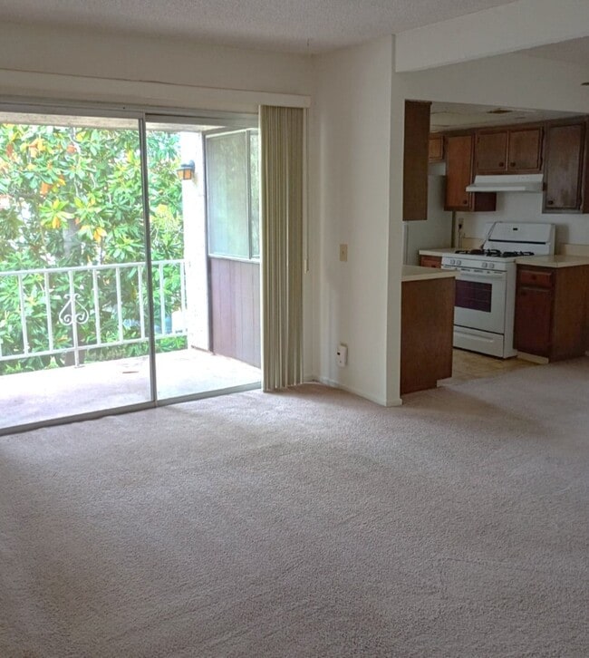 Photo - 6878 Navajo Rd