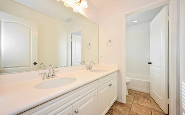 Photo - 9175 S Cullen Wy