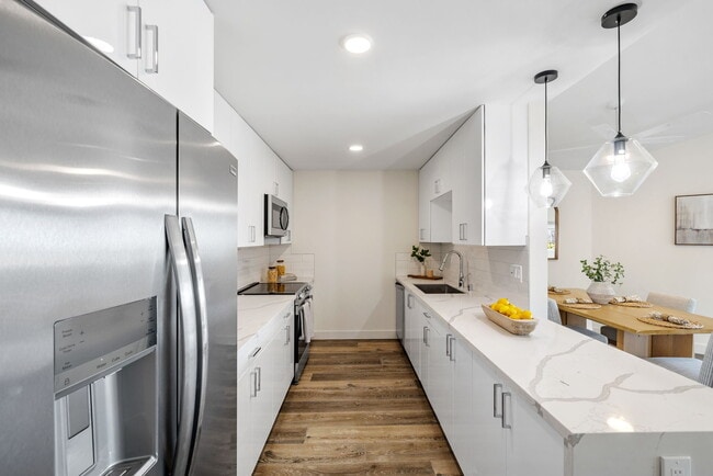 Photo - The Highlands