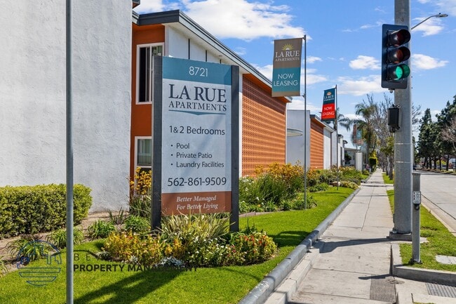 Photo - La Rue Apartments