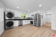 Photo - 1535 N Kingsley Dr