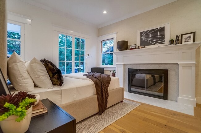 Photo - 1524 N Sierra Bonita Ave