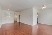Photo - 5534 Kester Ave Apartments Unit 5534