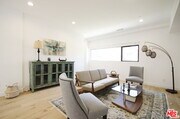 Photo - 860 S Wilton Pl House