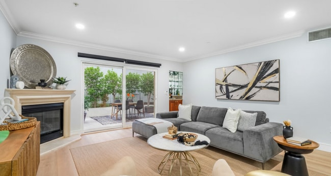 Photo - 1878 Greenfield Ave Unit 104